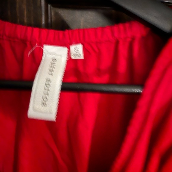 Guest Editor red blouse - US S - Picture 5 of 5